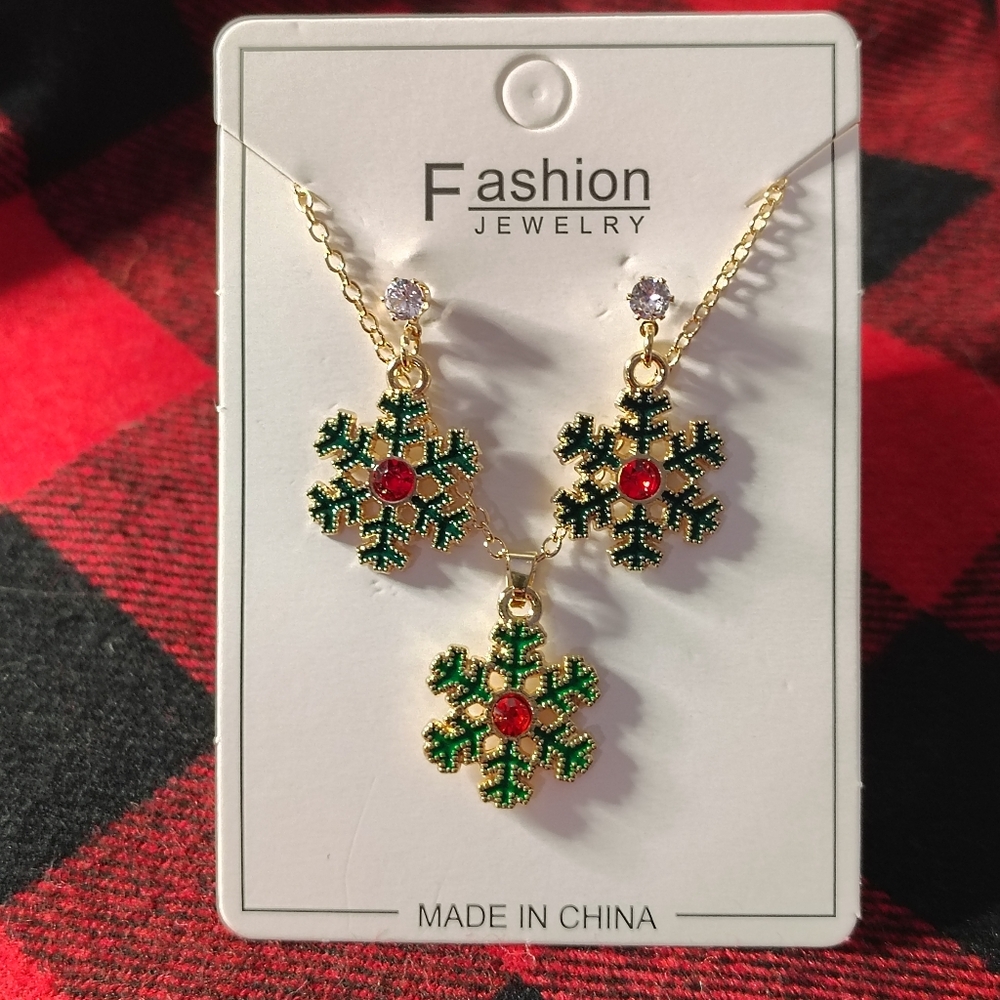 ❄️Christmas Necklace & Stud Dangle Earring Set Snowflake